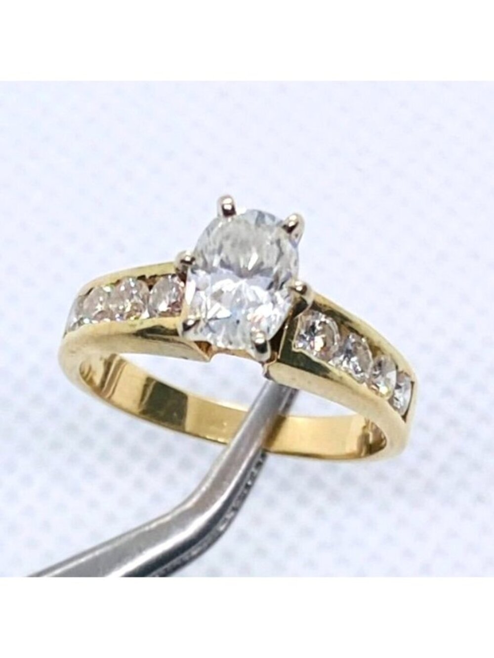 14K Yellow Gold Oval Cut Natural Diamond Size 5.75